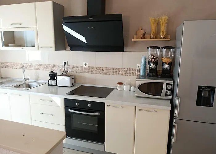 By The Sea - Diklo, - 16369 *